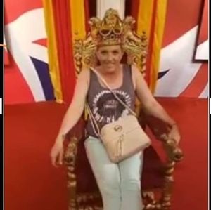 Meet your Posher, Diane